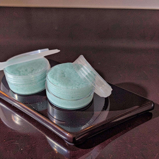 Warm Vanilla Exfoliating Lip Scrub with Shea Butter & Avocado Oil